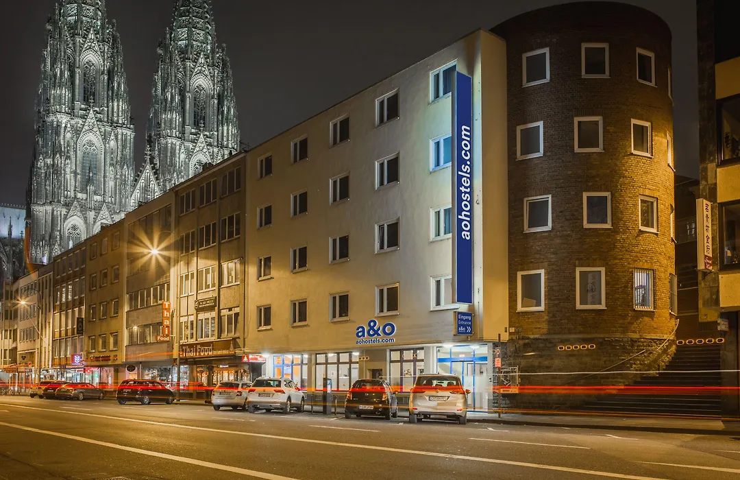 A&O Koeln Dom-1