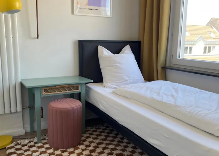 Weltempfaenger Backpacker Hostel Cologne